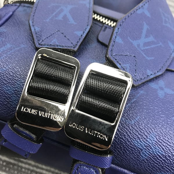 ルイヴィトンバッグ角部分ディテール